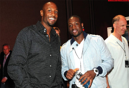 [图]乒超联赛女团决赛：深圳大学3-1山东鲁能夺冠