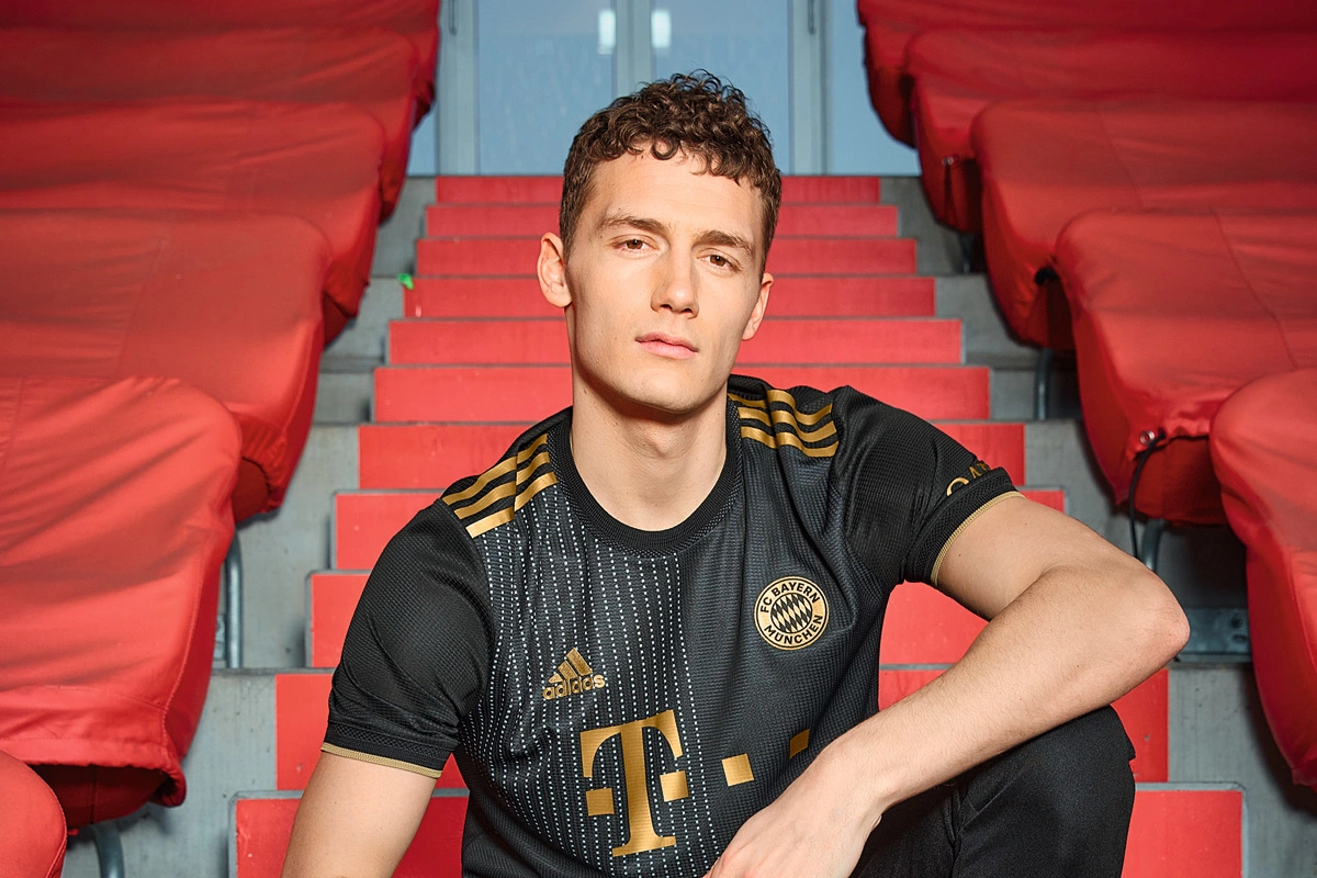 2016年10月：大都会与巨人外卡战，邦加纳与“雷神”辛德加德上演巅峰投球战。