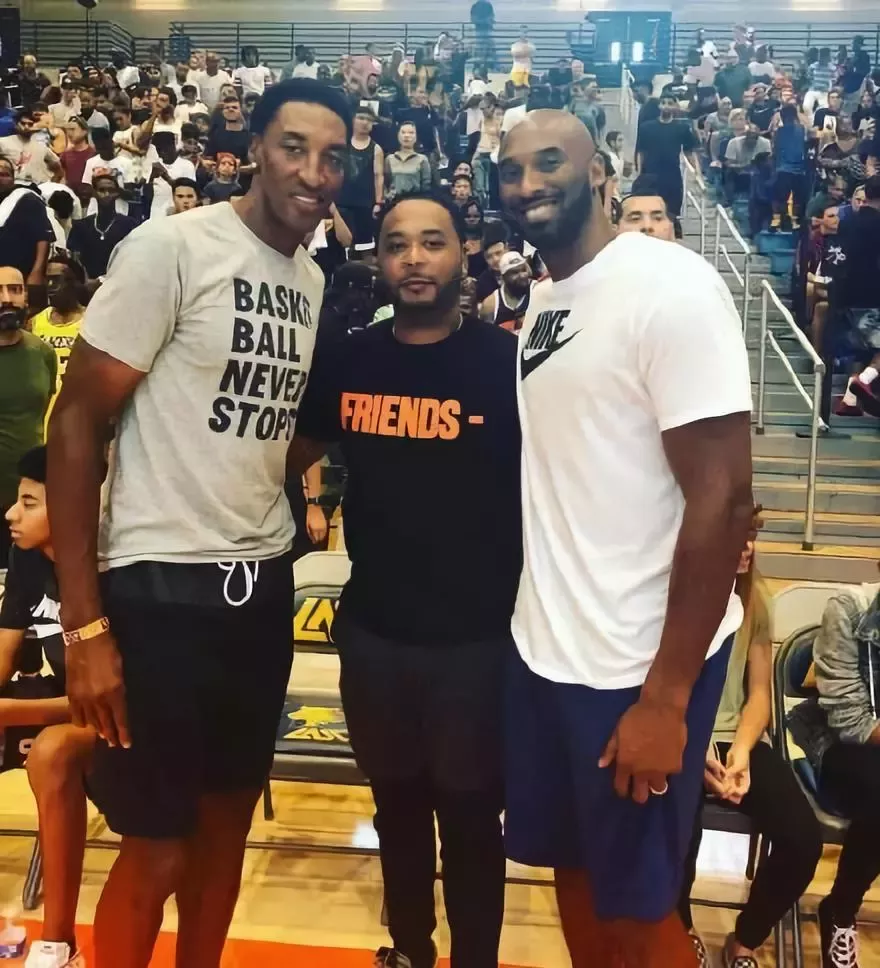 解析！切尔西曼联光速换帅，阿莫林的抱怨，英超的总监和主帅之争