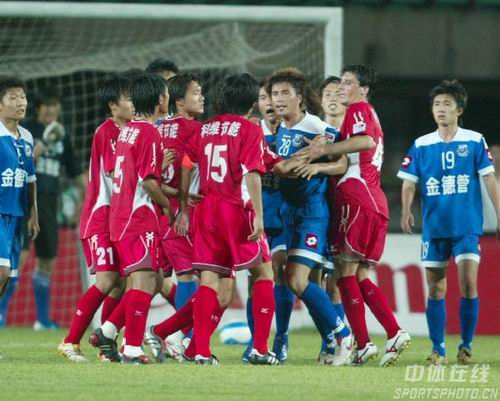 记者：科雷亚可能今夏离开马竞，费内巴切和加拉塔萨雷是潜在下家