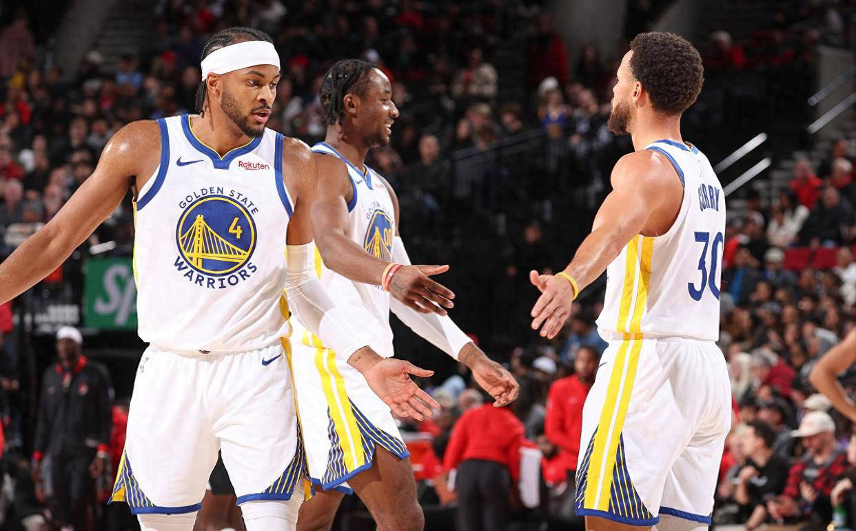 镜报：利物浦持续阵容大清洗，三位青训小将可能离队