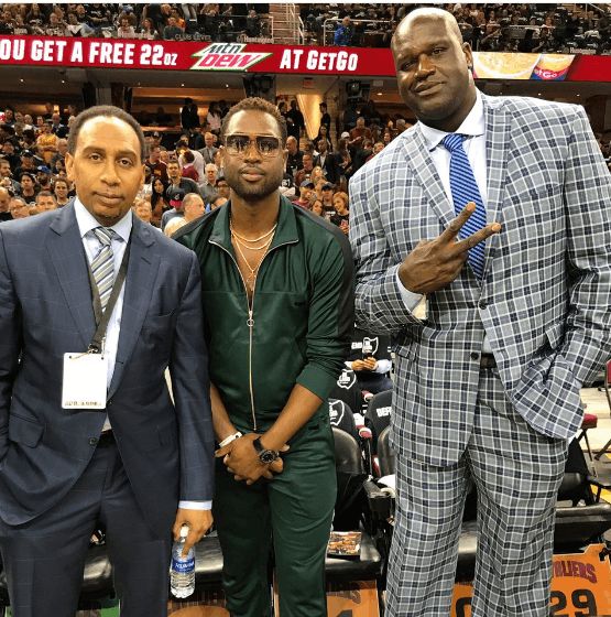 [图]席尔瓦梅开二度 青岛海牛客场战平成功保级