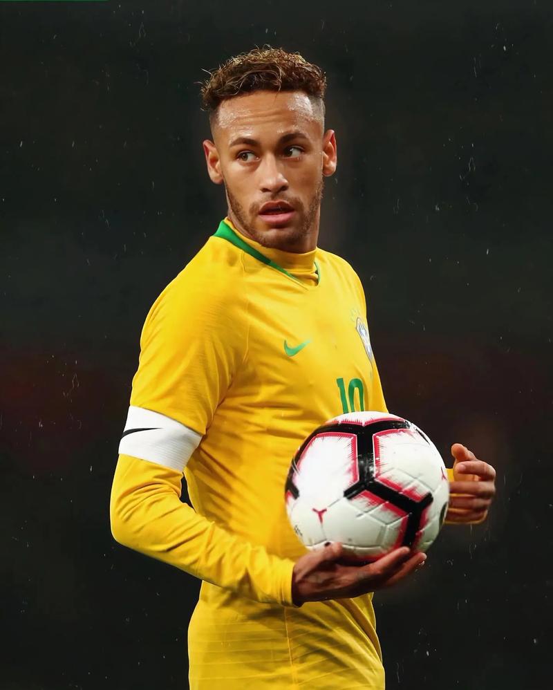 欧冠体育新闻最新发布 小组赛与淘汰赛形势更新