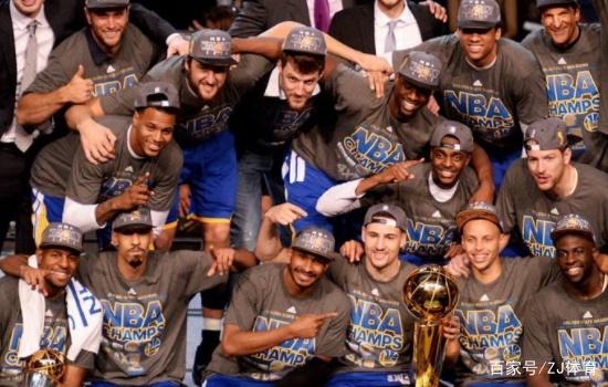 费城人队签下强打卡洛斯·桑塔纳，开启重建冲刺