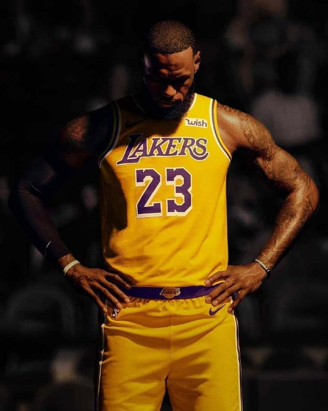 27日西部最新排名：掘金湖人赢球，火箭优势被蚕食！快船反超勇士